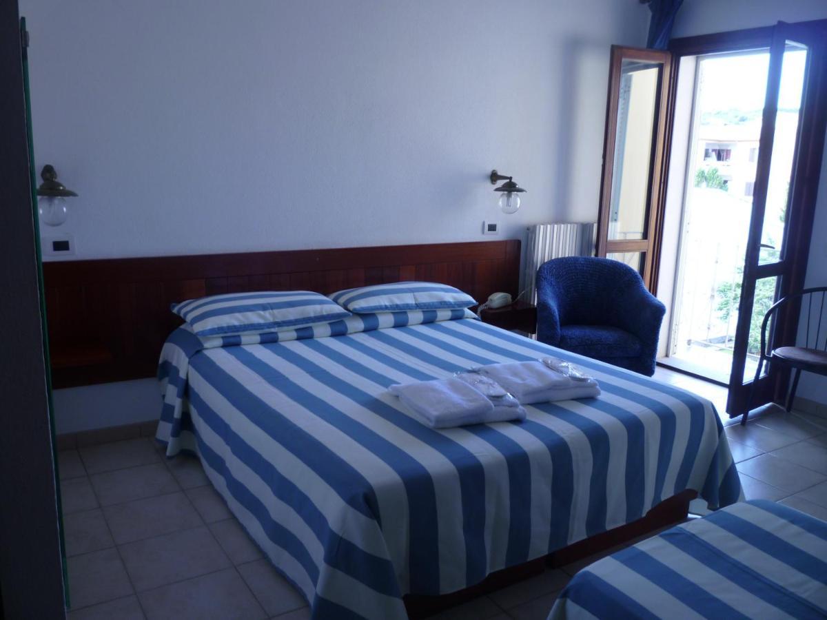 Hotel L'Ancora Санта-Тереза-Галлура Экстерьер фото